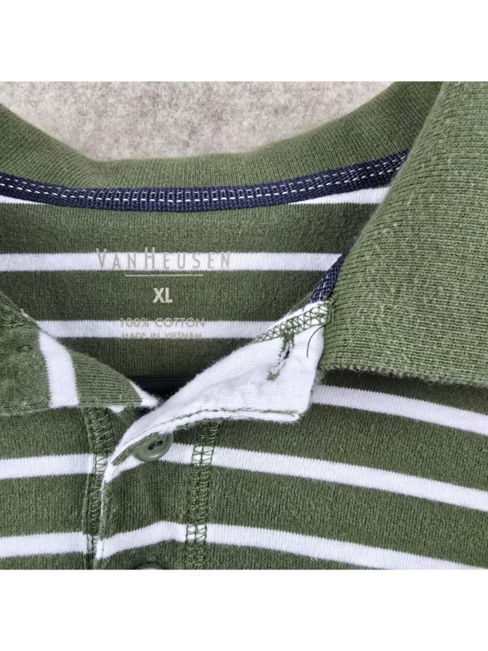 Van Heusen Men's Polo Shirt Green & White Stripes XL 100% Cotton Classic Fit - Picture 3 of 6
